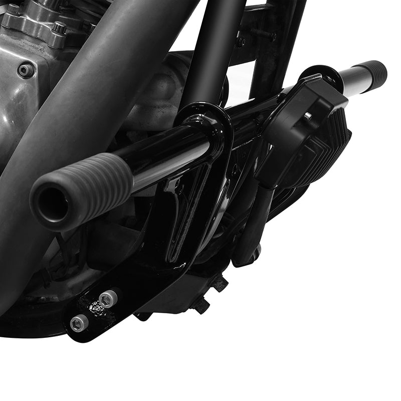 CUSTOM CHROME Front Highway Footpegs Engine Guard Crash Bar Fit For Harley Dyna '06-'17