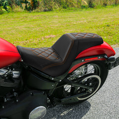 Gel Seat C.C. RIDER Softail Step Up Seat 2 Up Seat Diamond Stitching For Softail Street Bob FXBB Standard FXST Models 2018-2025