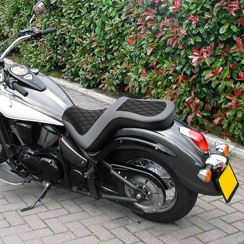 C.C. RIDER VN900 Vulcan Classic One Piece Seat Standard Driver Passenger Seat Grey Stripe For Kawasaki Vulcan Classic, 2006-2025