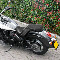 C.C. RIDER VN900 Vulcan Classic One Piece Seat Standard Driver Passenger Seat Studs Trimming For Kawasaki Vulcan Classic, 2006-2025